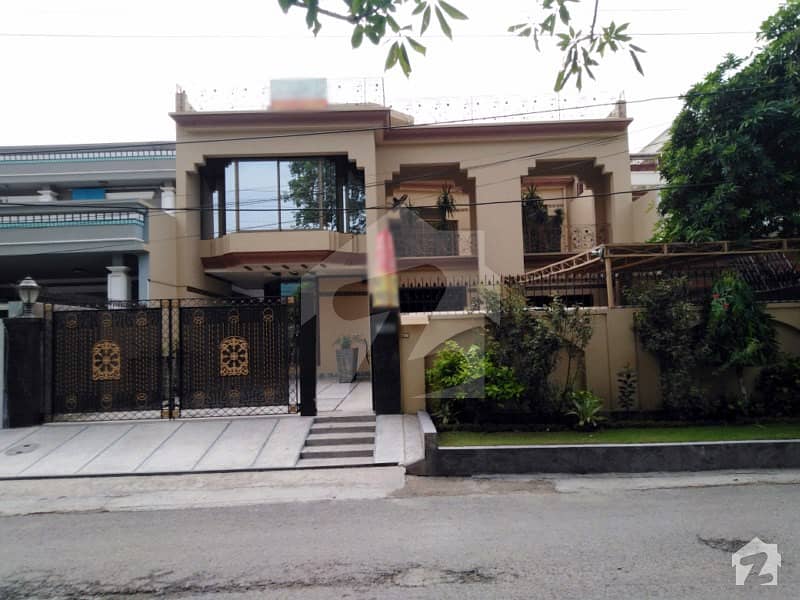 21 Marla  Double Storey House  For Sale