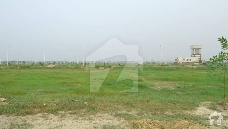 10 Marla Plot No 1463 Block T For Sale Situated Dha Phase 7 On 70ft Road