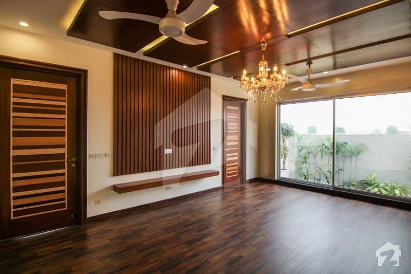 Leads Offer Kanal Corner Proper Double Unit Bungalow On Ideal Location Of Dha