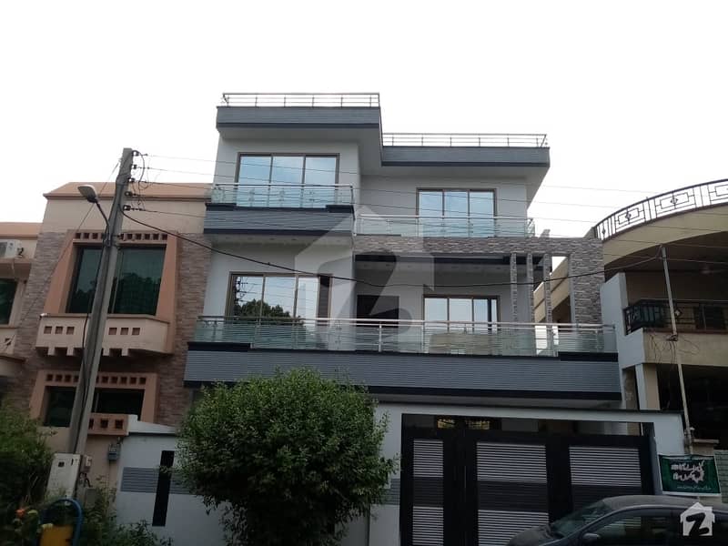The Best House Available For Living Purpose The Best House Available For Living Purpose