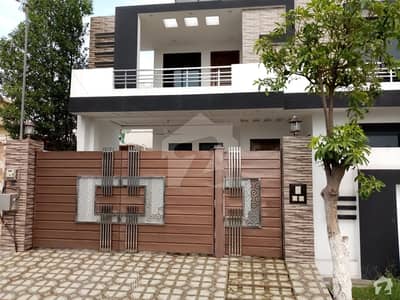 Here Is A Good Opportunity To Live In A Well-Built House Here Is A Good Opportunity To Live In A Well-Built House