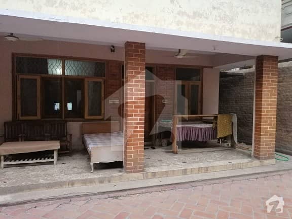 1 Kanal Furnished Good Condition Home For Sale