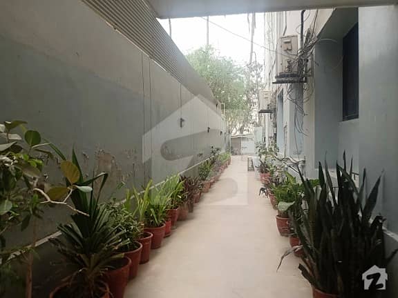 باتھ آئی لینڈ کراچی میں 3 کمروں کا 10 مرلہ فلیٹ 85 ہزار میں کرایہ پر دستیاب ہے۔