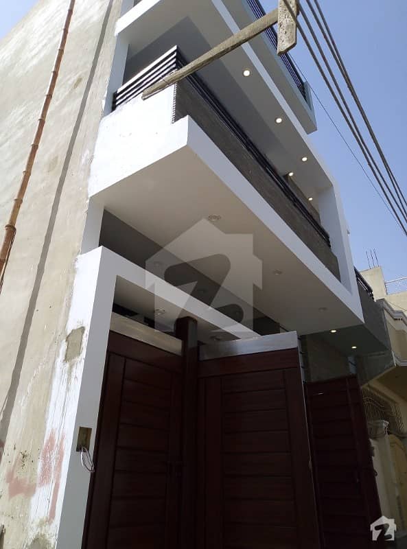 سادی ٹاؤن - بلاک 5 سعدی ٹاؤن سکیم 33 کراچی میں 4 کمروں کا 5 مرلہ مکان 1. 45 کروڑ میں برائے فروخت۔