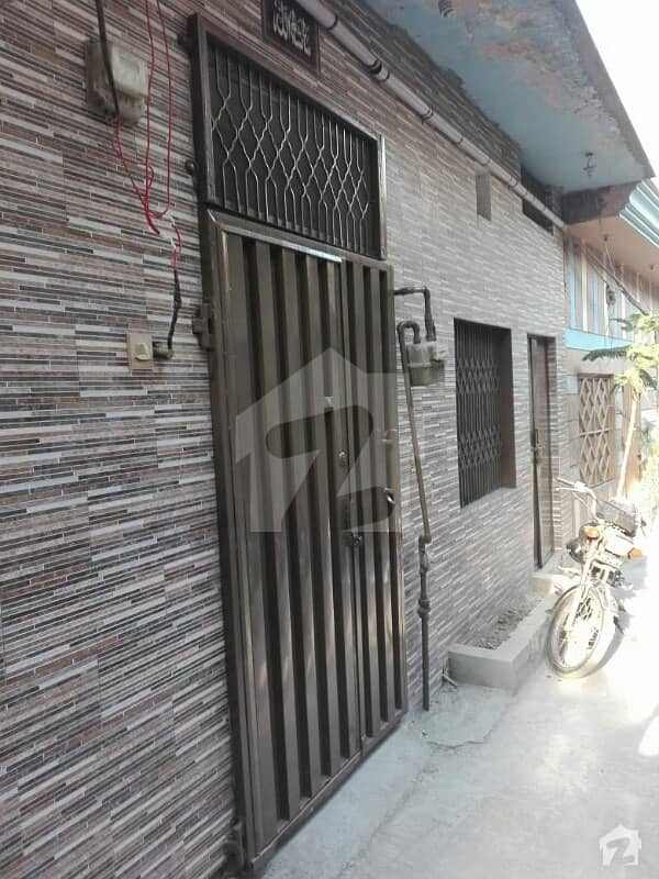 جوڑا پل لاہور میں 4 کمروں کا 2 مرلہ مکان 55 لاکھ میں برائے فروخت۔