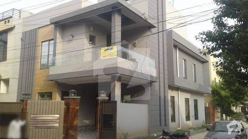 8 Marla Corner  House Is Available For Sale At  Johar Town Phase 2  Block H3 At Prime Location
