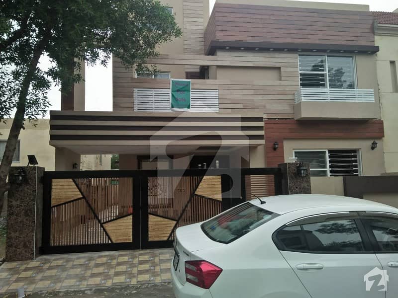 10 Marla House For Sale In Bahria Town Jasmine Block Lahore