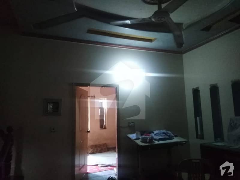 شہباز بلاک مصطفیٰ ٹاؤن لاہور میں 3 کمروں کا 4 مرلہ مکان 33 ہزار میں کرایہ پر دستیاب ہے۔