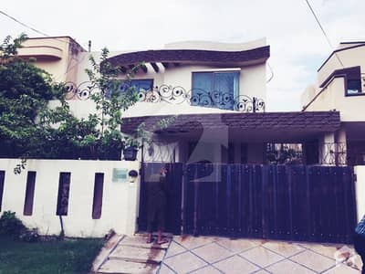 Syed Brothers Offers 10 Marla Beautiful Design Solid Fully Furnished Bungalow For Rent Syed Brothers Offers 10 Marla Beautiful Design Solid Fully Furnished Bungalow For Rent