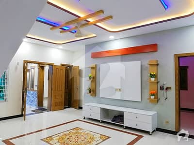 Outstanding House For Rent At Amazing Location Outstanding House For Rent At Amazing Location