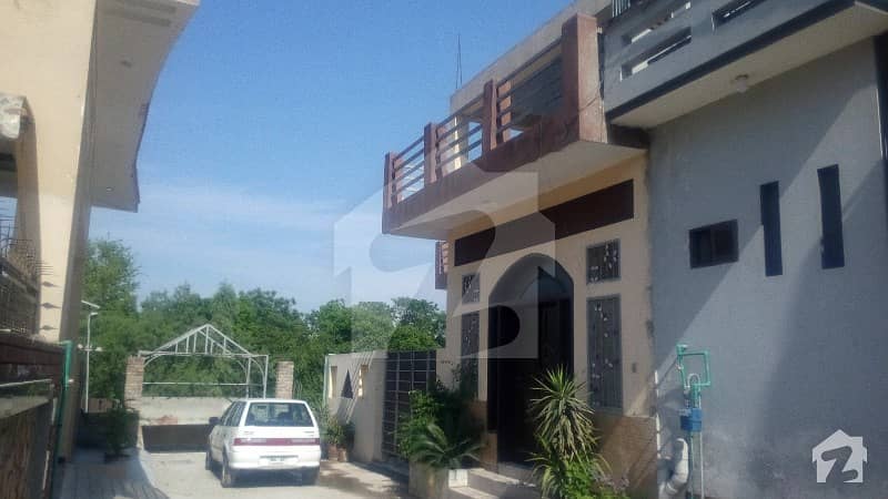 شامی روڈ پشاور میں 5 کمروں کا 8 مرلہ مکان 1.4 کروڑ میں برائے فروخت۔