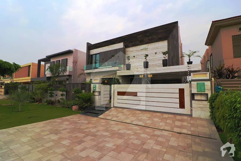 1 Kanal Brand New Muzhar Munir Design Facing Park House For Sale In Dha Phase 5
