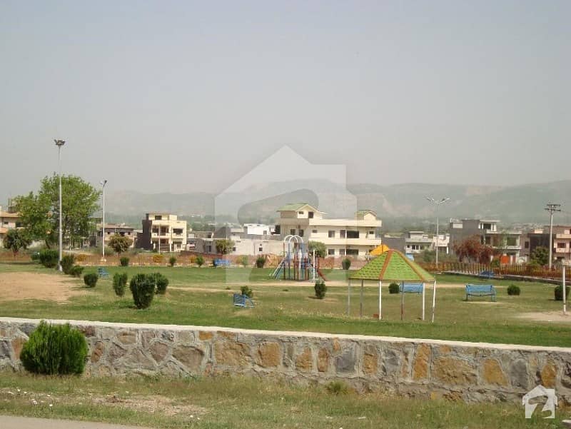 10 Marla Plot For Sale Pakistan Town Phase 2 Islamabad