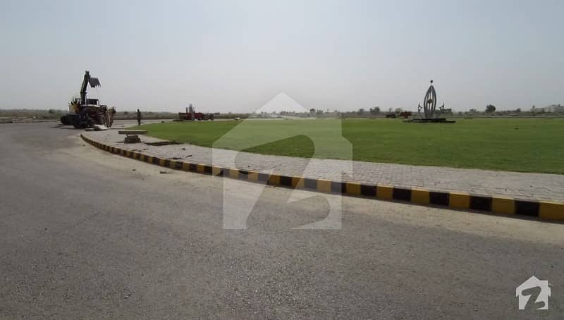 1 Kanal Next To Corner Plot For Sale Near Main Road With Army Update