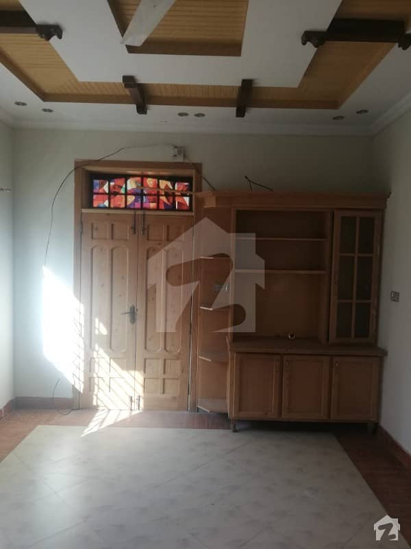 پشاور روڈ راولپنڈی میں 4 کمروں کا 7 مرلہ مکان 1.47 کروڑ میں برائے فروخت۔