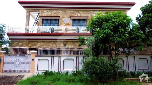 Separate Gate 23 Marla Corner Upper Portion With Drawing Room Must Once Visit Separate Gate 23 Marla Corner Upper Portion With Drawing Room Must Once Visit