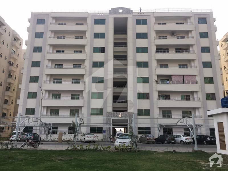 12 Marla 4 Bed 3rd Floor Flat For Sale In Askari 11 Lahore