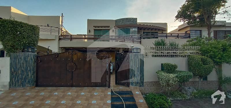 1 Kanal Upper Portion Spread Gate For Rent In Dha Phase 3 1 Kanal Upper Portion Spread Gate For Rent In Dha Phase 3