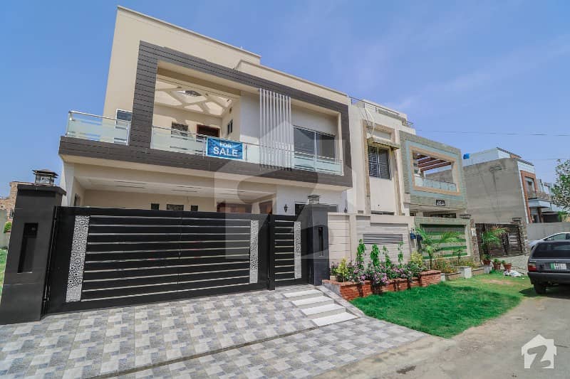 Modern Design 10 Marla Most Beautiful 4 Bed House For Sale