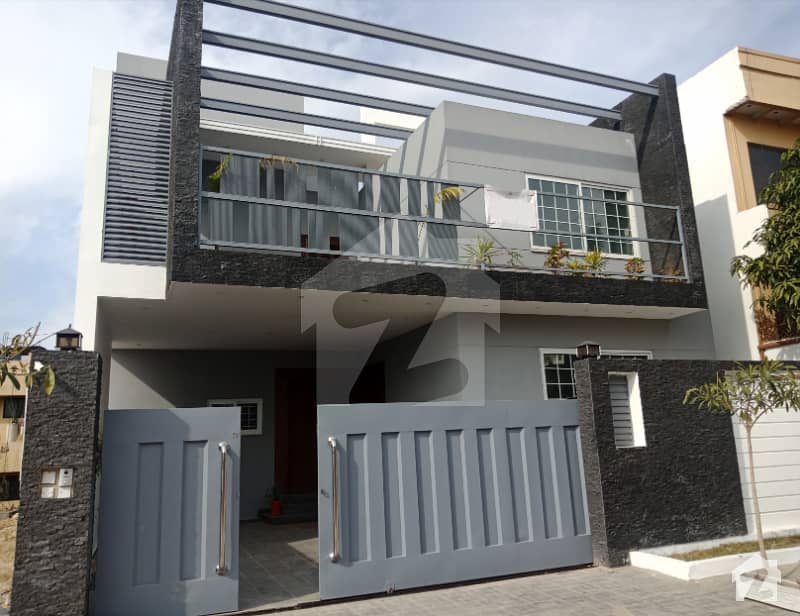 13 marla brand new house for sale