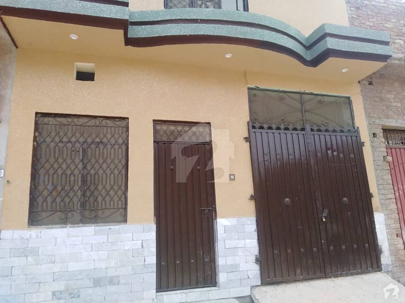 لطیف آباد پشاور میں 3 کمروں کا 2 مرلہ مکان 26 لاکھ میں برائے فروخت۔