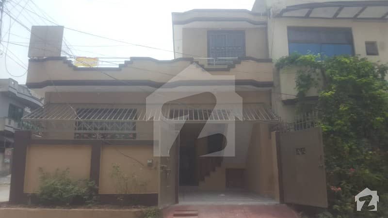 Corner Single Storey House Available For Sale
