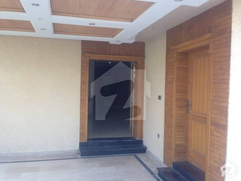 10 Marla Full House For Rent In Bahria Town Phase 3