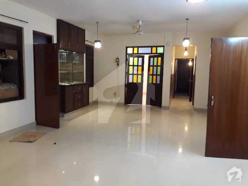 Fully Renovated First Floor Flat For Sale In Askari V - Tile Flooring