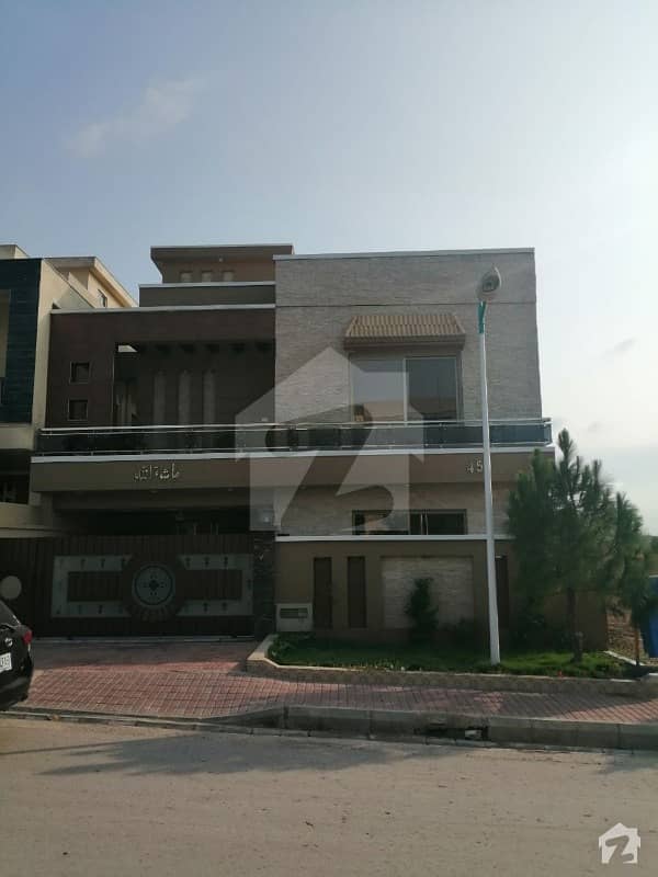 Brand New Beautiful House Available For Rent In Overseas 2 Close To Main Expressway