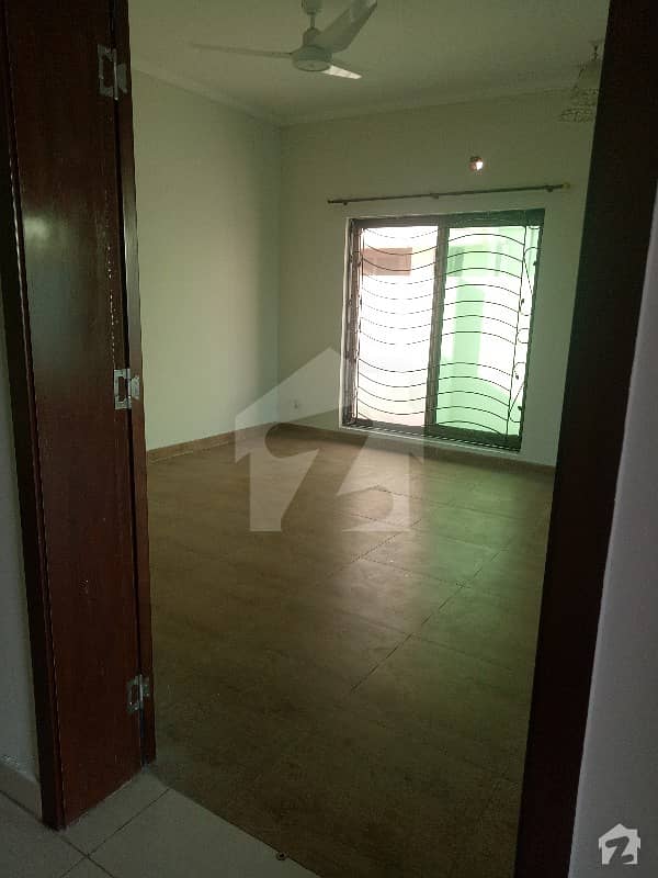 House Is Available For Rent At Good Location House Is Available For Rent At Good Location