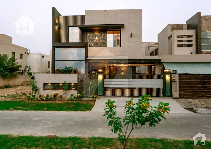 Mazhar Munir Design 10 Marla Brand New Bungalow