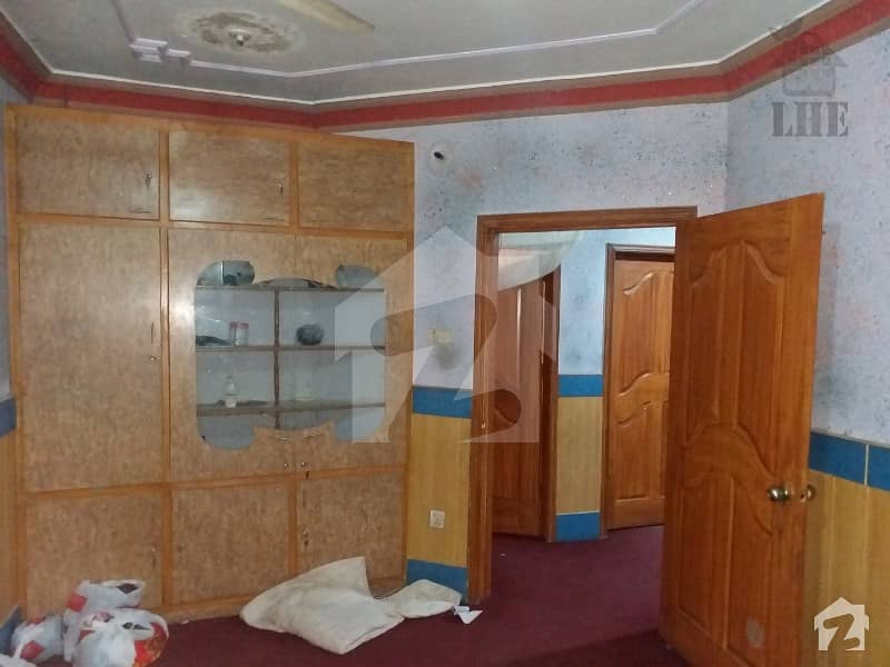 کاسی روڈ کوئٹہ میں 4 کمروں کا 5 مرلہ مکان 1.4 کروڑ میں برائے فروخت۔