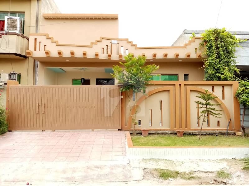10 Marla Single Story For Sale In Pwd And Police Foundation Best Location Sirf Ak Call Janab Fatima Real Estate Pwd Near D-watson