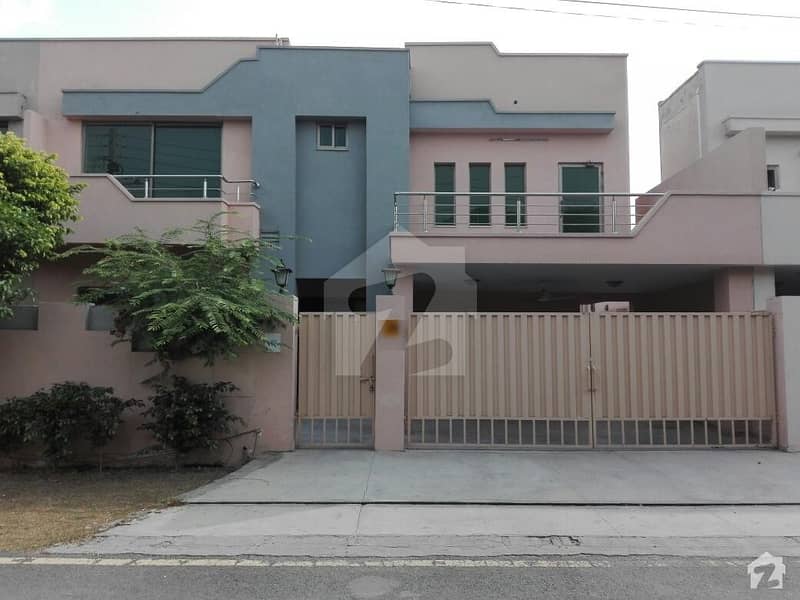 A Beautifully Built House At Good Location