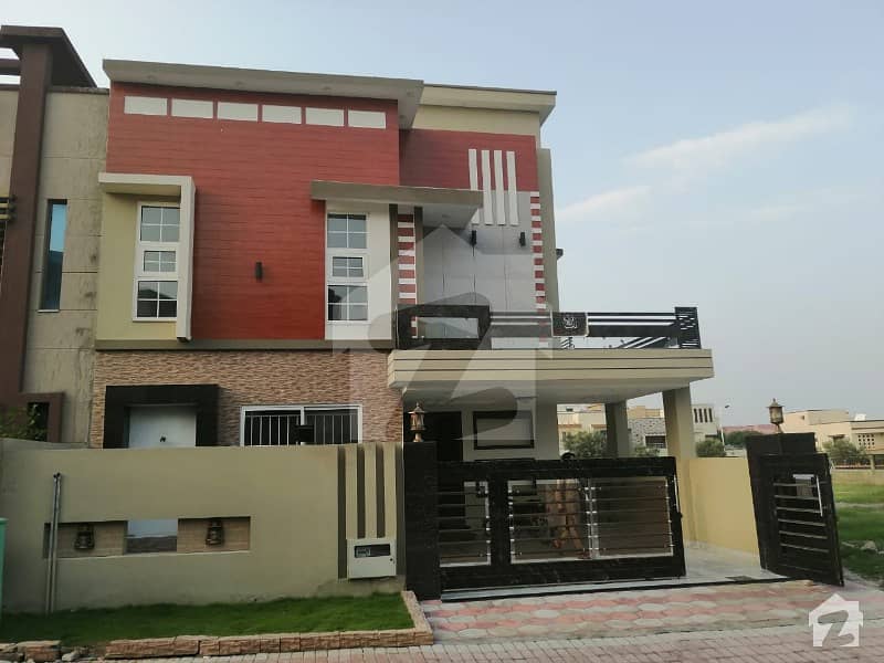 10 Marla House For Sale In Bahria Town Phase 7