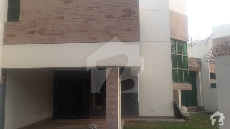 Lion HDB Properties Offers 1 Kanal Corner House For Sale In Cantt Lion HDB Properties Offers 1 Kanal Corner House For Sale In Cantt