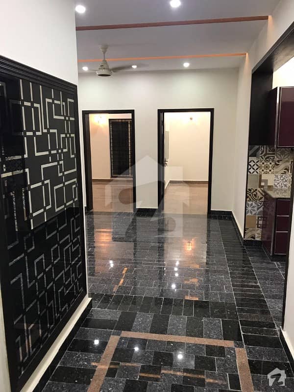 9 Marla Beautiful Full House For Rent in Umar Block Bahria Town Lahore