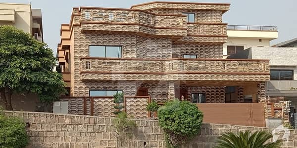 Prime Location Boulevard Front Open View Kanal House Available For Sale Prime Location Boulevard Front Open View Kanal House Available For Sale