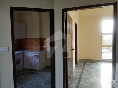 Flat With One Bed Kitchen And T. v Lounge Available For Bachelors For Rent Flat With One Bed Kitchen And T. v Lounge Available For Bachelors For Rent