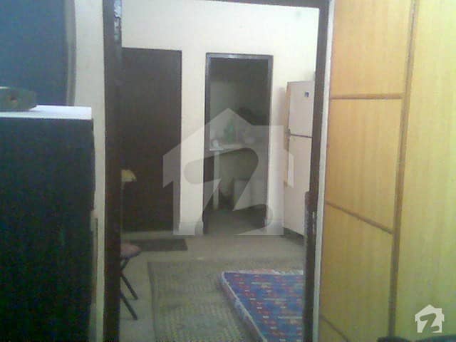 ملتان روڈ لاہور میں 2 کمروں کا 2 مرلہ فلیٹ 33 لاکھ میں برائے فروخت۔