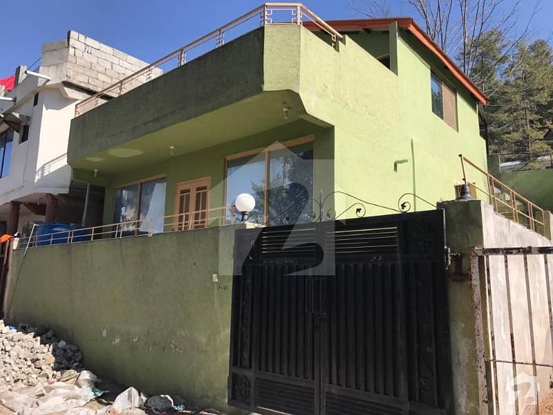 11 Marla Double Storey House With Lawn For Sale