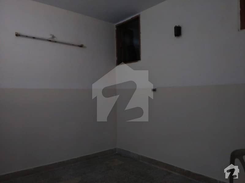 Portion For Rent In Bufferzone - Sector 15-A/4