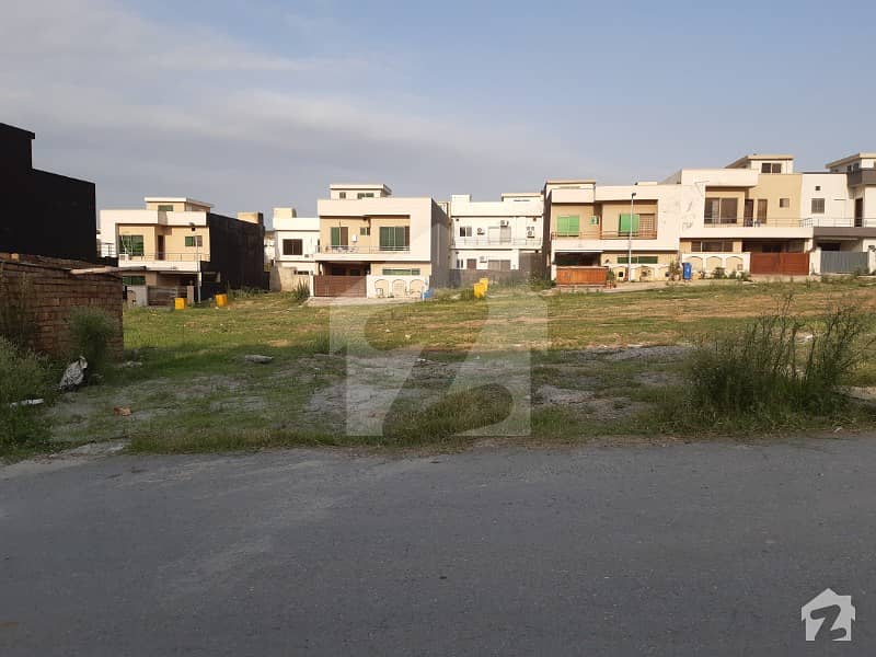 Bahria town Rawalpindi phase8 B block plot for sale Bahria Town Phase 8