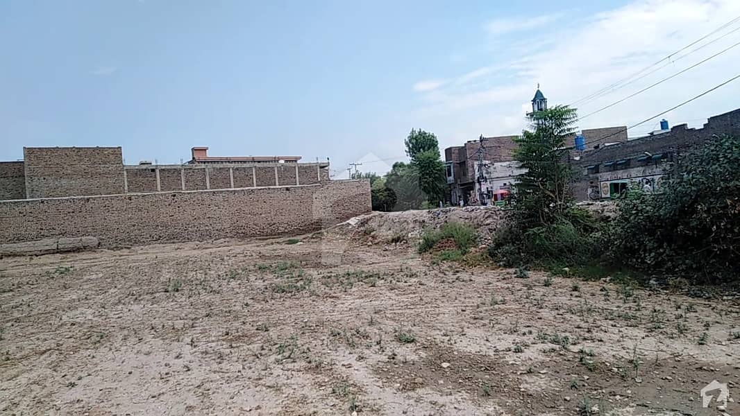 لطیف آباد پشاور میں 5 مرلہ رہائشی پلاٹ 55 لاکھ میں برائے فروخت۔