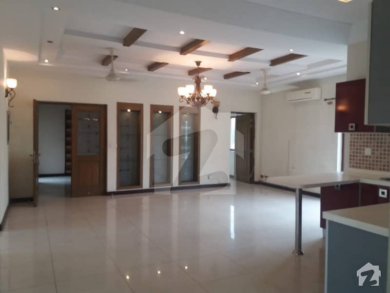 1 Kanal Lower Lock Upper Portion For Rent In Dha Phase 5