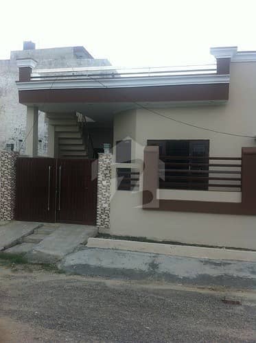 4 marla single story house 31 lac cash or installment payment plan main Ferozepur road lhr