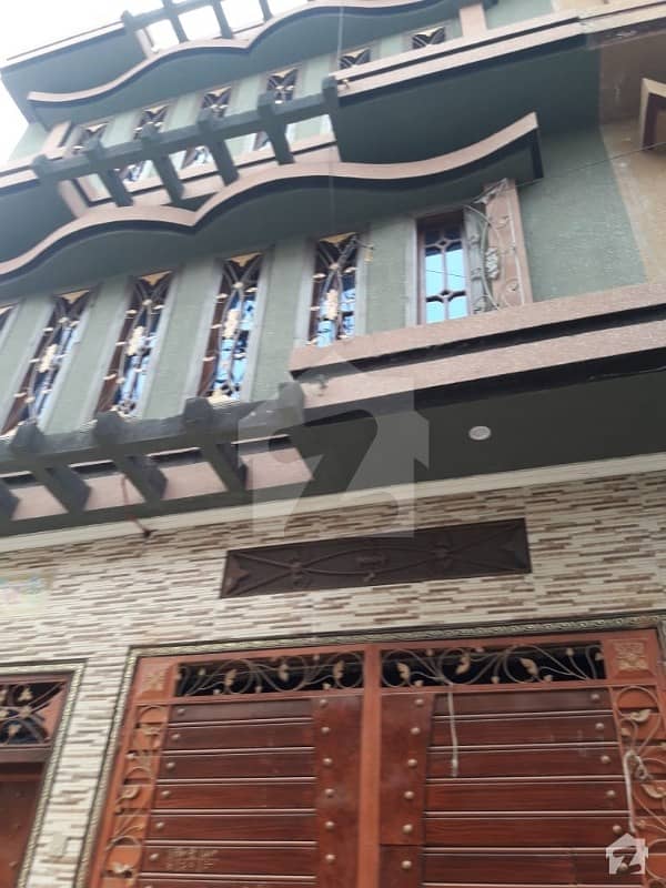 اتحاد کالونی رِنگ روڈ پشاور میں 7 کمروں کا 4 مرلہ مکان 90 لاکھ میں برائے فروخت۔