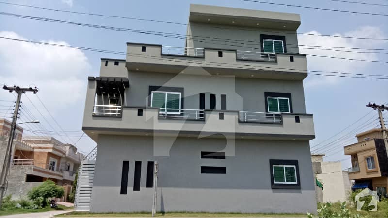 3 Marla Triple Storey Corner House For Sale