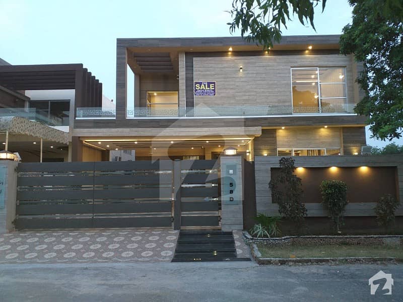 1 Kanal Brand New Luxury Bungalow In State Life For Sale