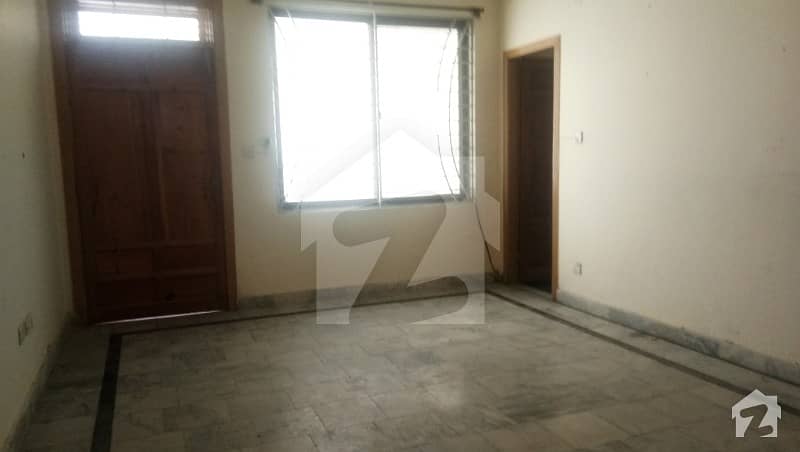 I 8 open Besment Available for rent I 8 open Besment Available for rent